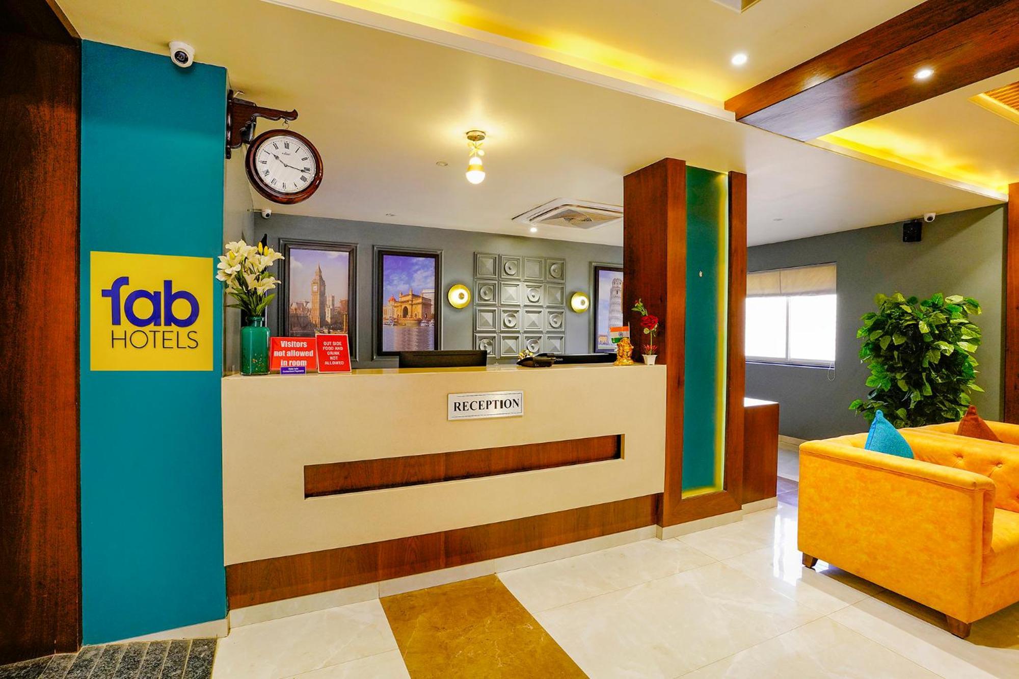 Fabhotel Prime Hangout - Narhe Yerandwane Eksteriør bilde